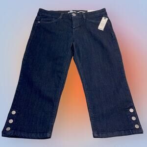 DANA BUCHMAN Women’s 6 Blue Jean Slimming Capri Pant